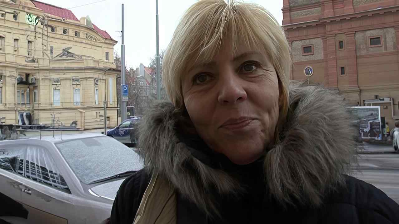 Mrs Jitka Really Needs The Cash